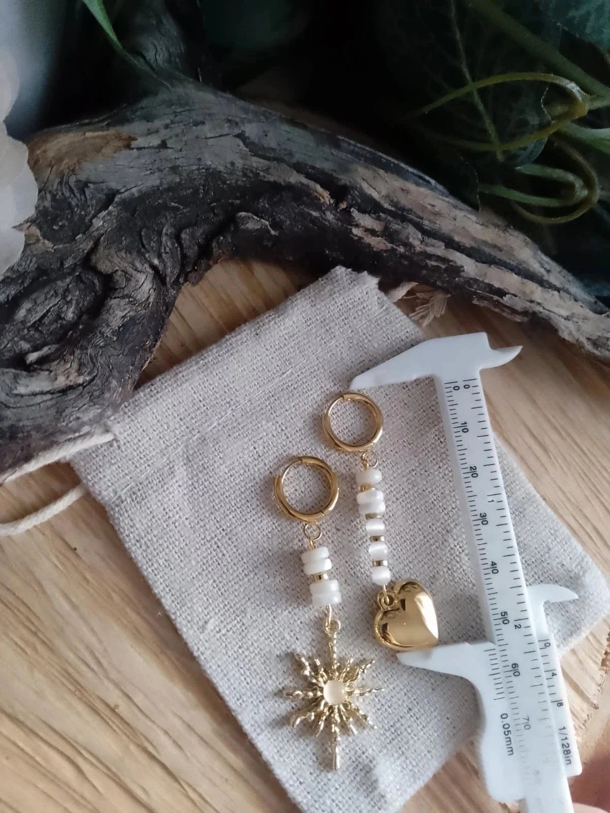 Asymmetrical bohemian mother-of-pearl and selenite earrings – photo 2